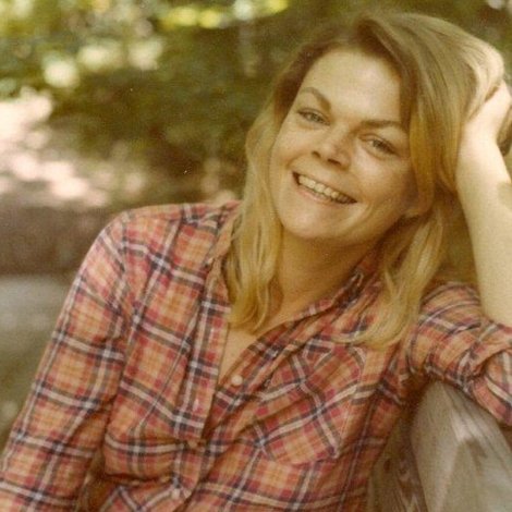 Dr. Carole Noon