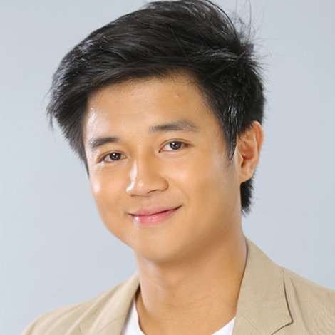 Yves Flores
