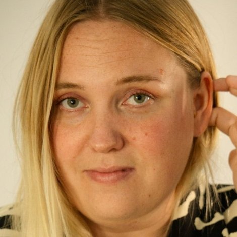 Sara Klein Larsen