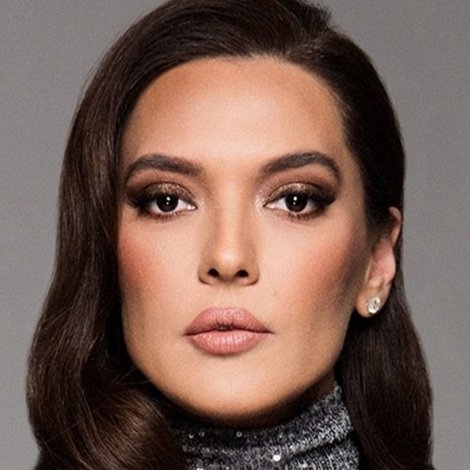 Demet Akalın