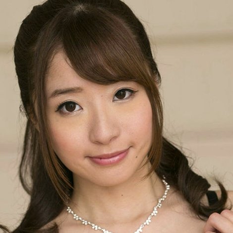 Saki Hatsumi