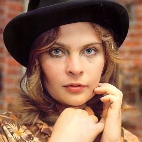 Bodil Joensen