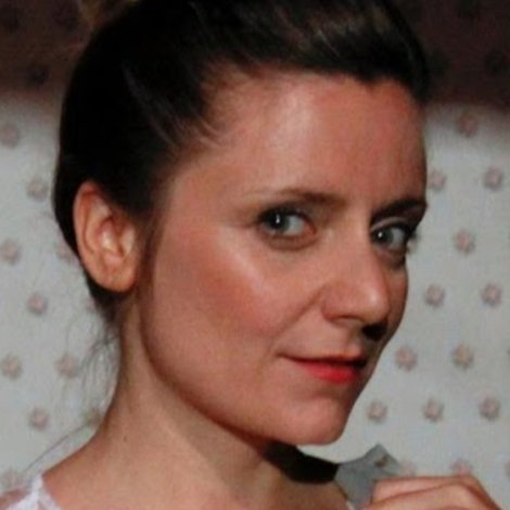 Paula Manzone
