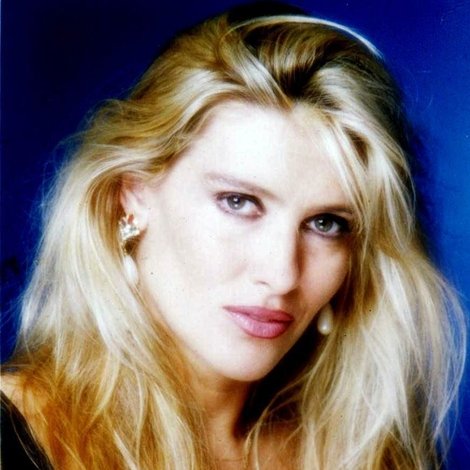 Sandra Smith