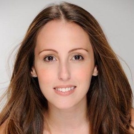 Luana Martau