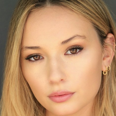 Caitlin Harris