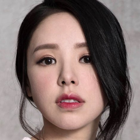 Zoie Tam
