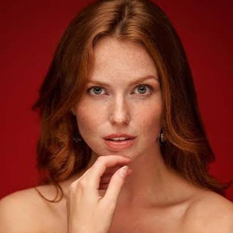 Emma Falcon