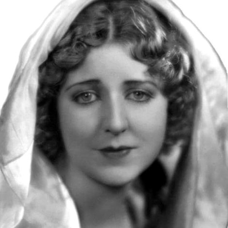 Gloria Grey