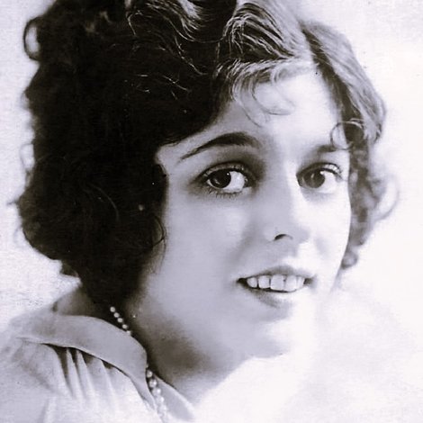 Clarine Seymour