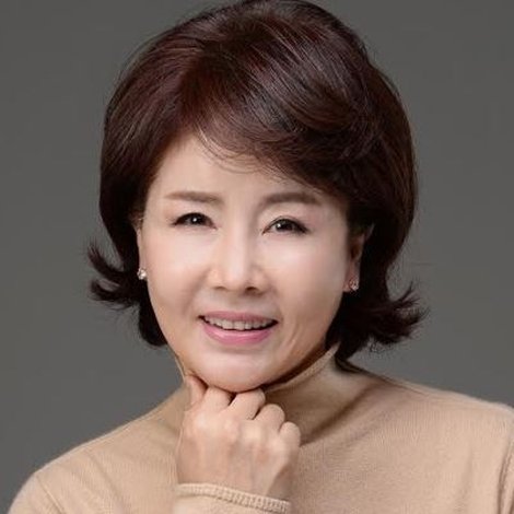 Sunwoo Eun-Sook