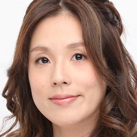 Eimi Okada
