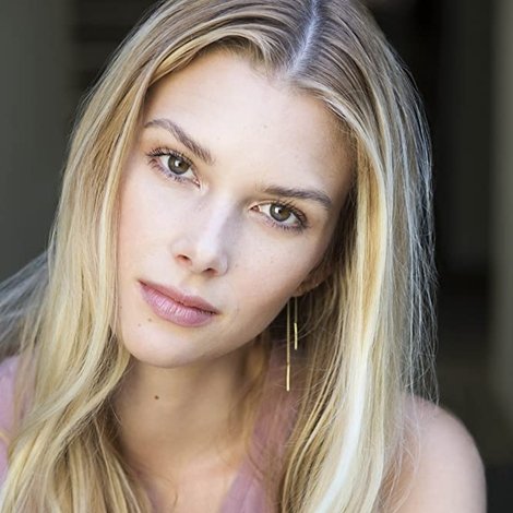 Emma Ishta