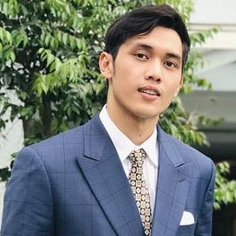 Adam Lee