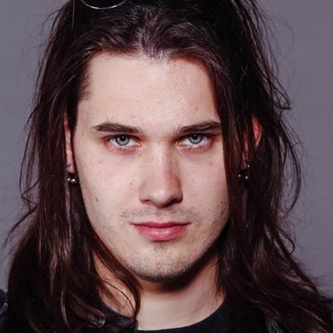 Dino Jelusić