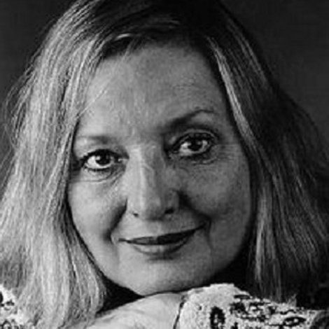 Bette Henritze