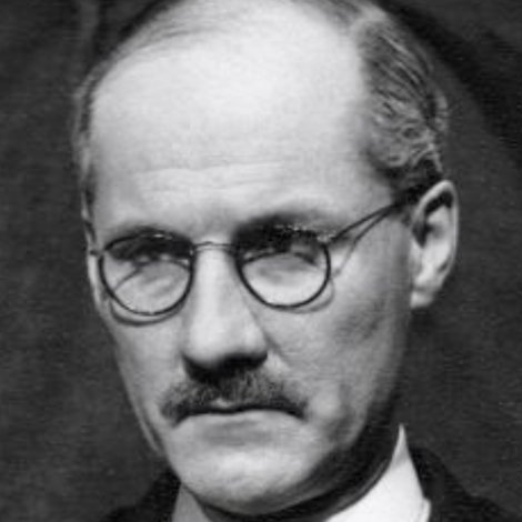 Angus MacKay