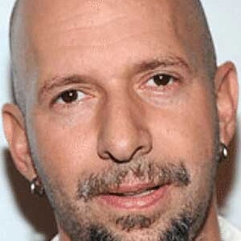 Neil Strauss