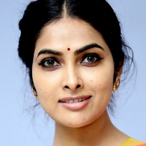 Divi Vadthya
