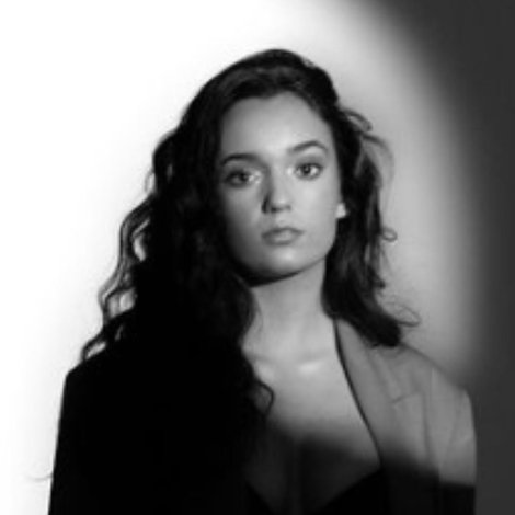 Uxía Suevos