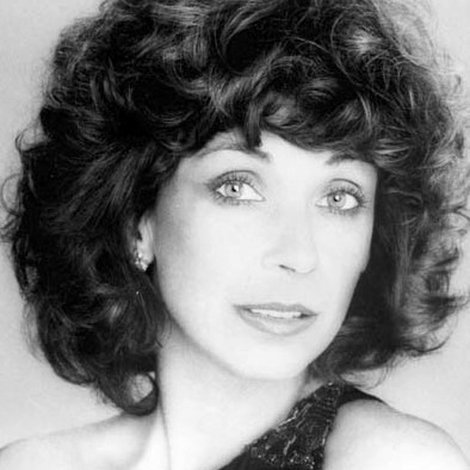 Joanie Sommers