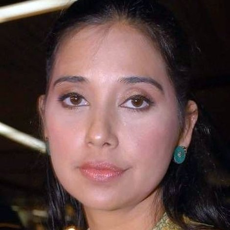 Ayu Azhari