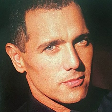 Jonathan Dwayne