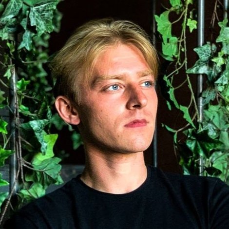 Krisztián Károlyi