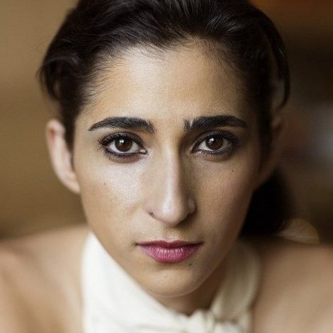 Alba Flores