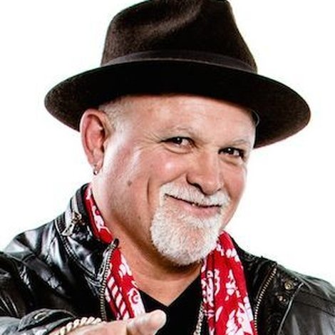 Derek St. Holmes