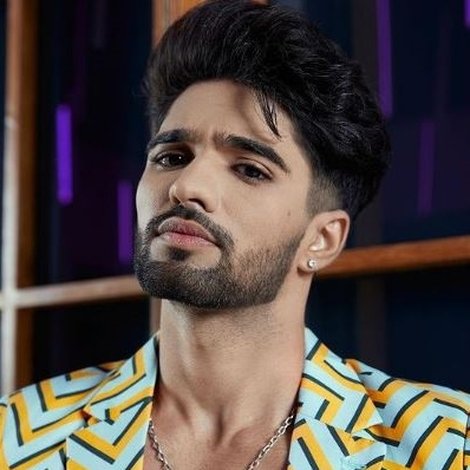 Zeeshan Khan