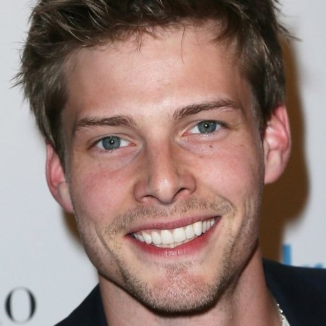 Hunter Parrish