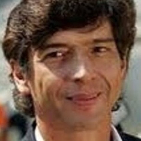Miguel España