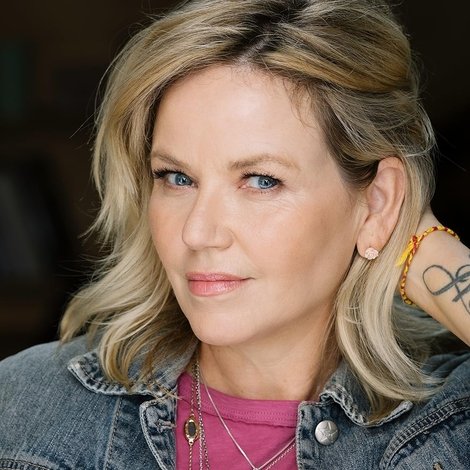 Kay Hanley