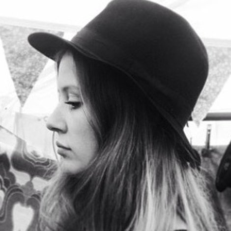 Chloƫ Wicks