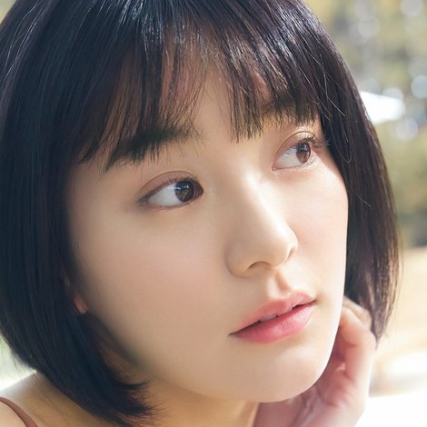 Momoko Arata