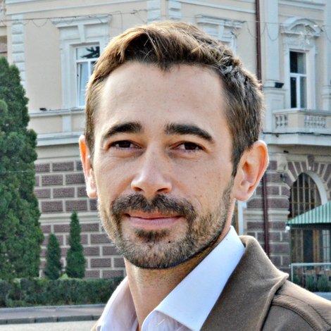 Yevhen Latsik
