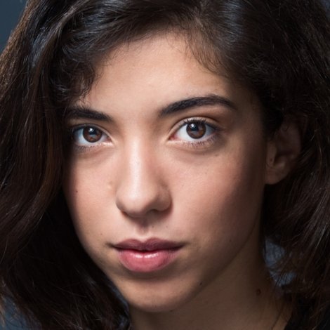 Júlia Valente