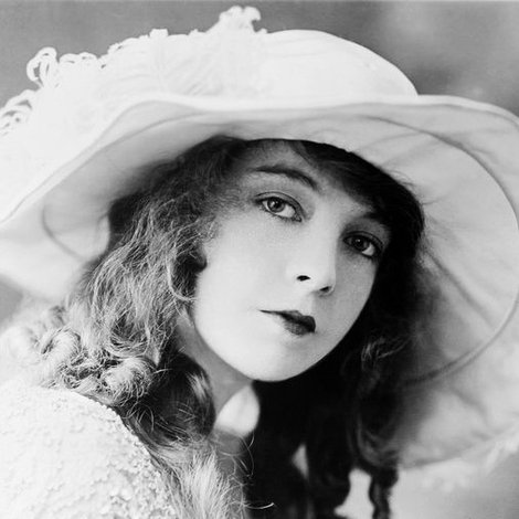 Lillian Gish