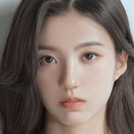 Kang Yeseo