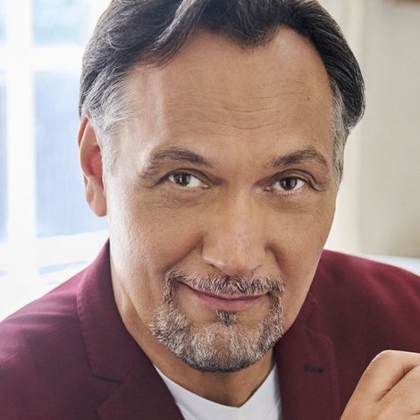 Jimmy Smits