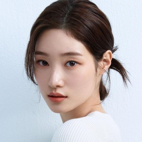 Jung Chae-yeon