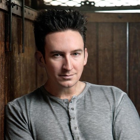 Dustin Pari