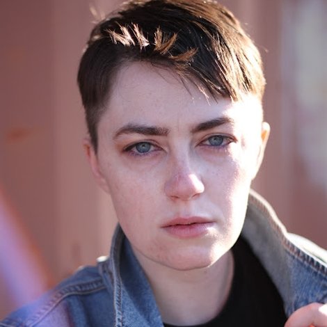Em Nulton