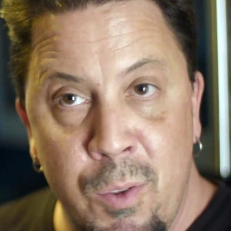 Mike Quasar