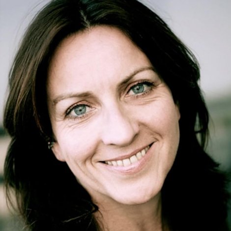 Connie Walther