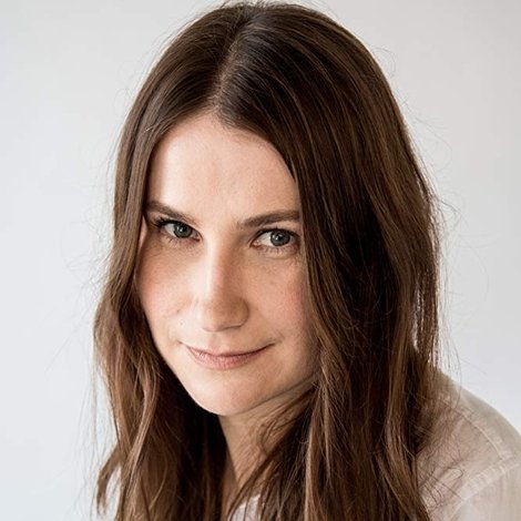 Cristina Flutur