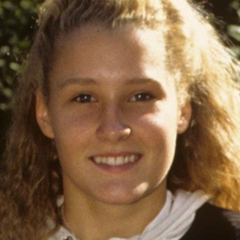 Nina Almlöf