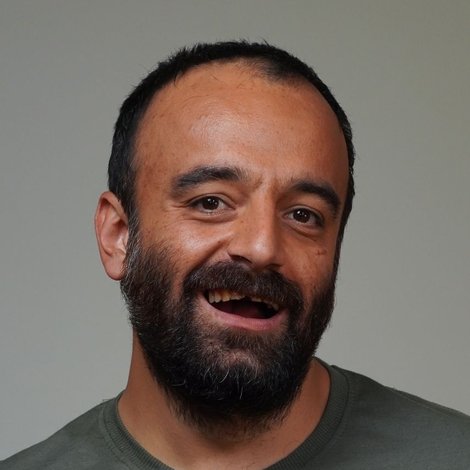 Samad Azarakhs