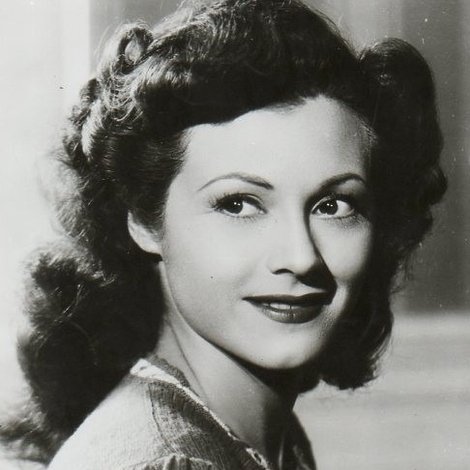 Esther Fernández